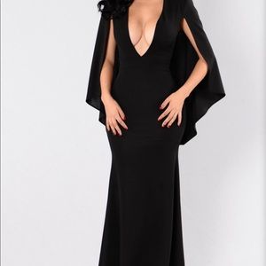 Fashion Nova Black cape Dress Sz S worn 1X